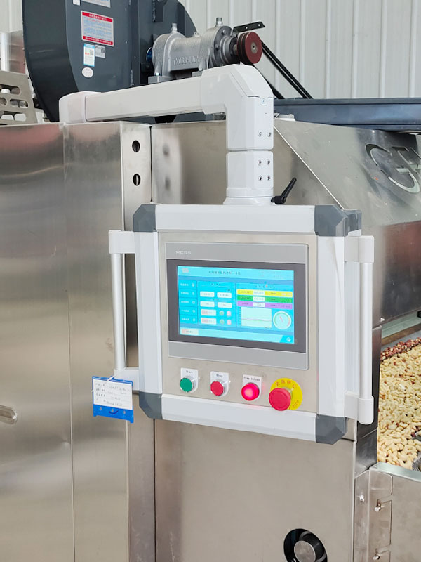 PLC智能控制系统，实现自动化生产。